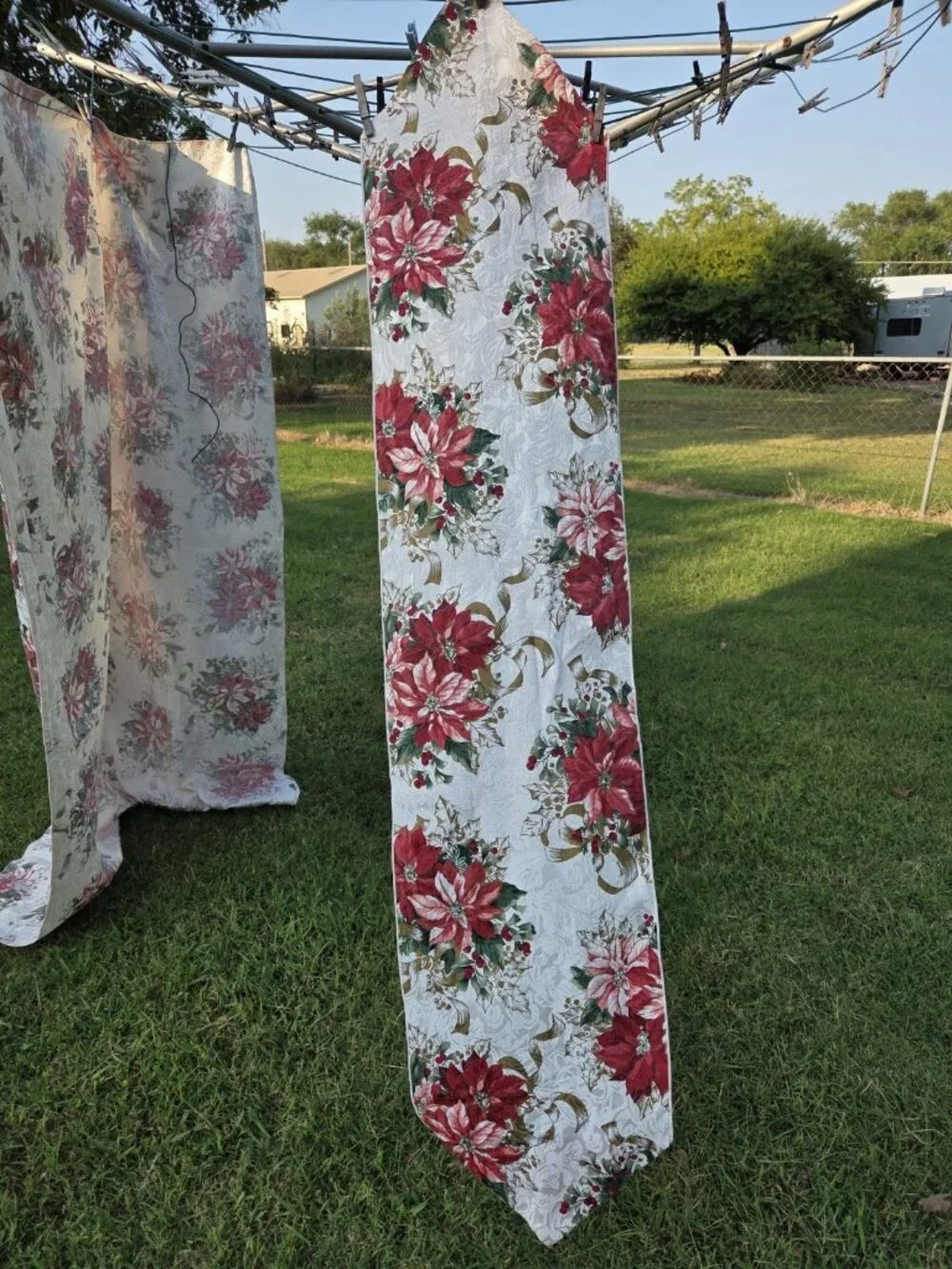 Poinsettia Rectangular Tablecloth & Runner Holiday Damask Spots